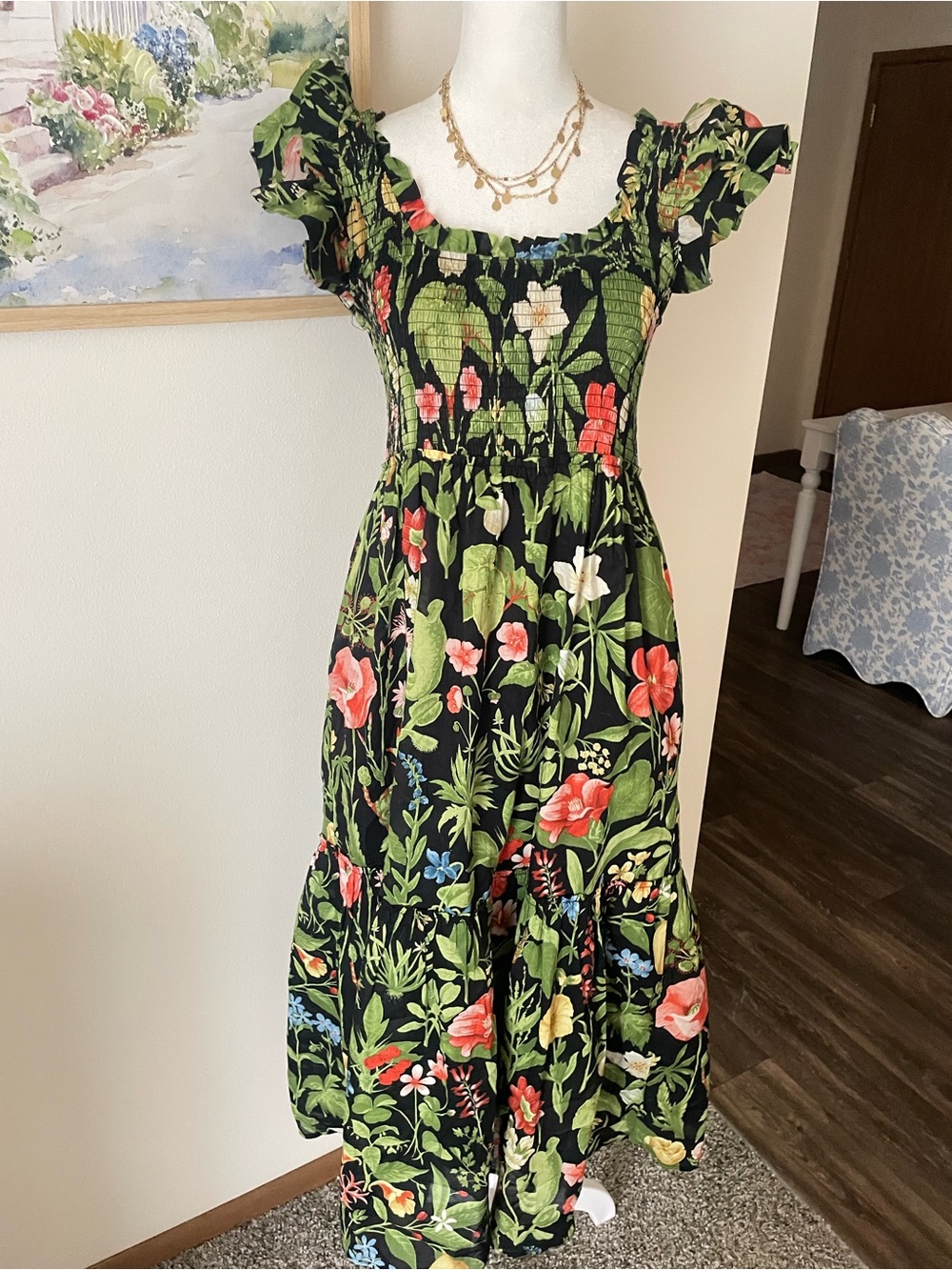 Tuckernuck Noir Blooming Botanical Mallie Midi Dress Small